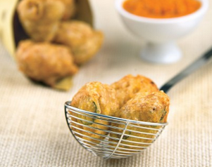 Frittelle di cipolle e zucchine