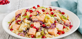 Insalata di Salmone, quinoa e melagrana