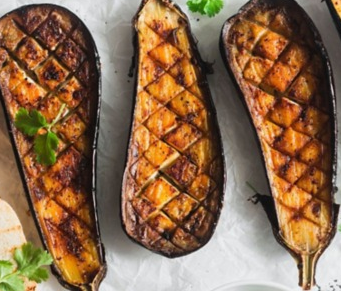 Melenzane al forno croccanti e polpose