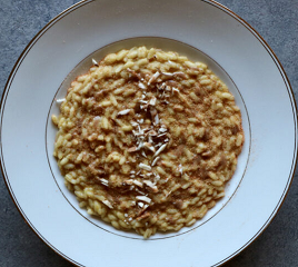 Risotto alla zucca con mandorle tostate